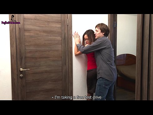 ❤️ นายหน้าเซ็กซี่ Sensually กระตุกหีของเธอและ Fucks ขณะขายอพาร์ตเมนต์ของเธอ - Krempai ️❌ หนังโป๊โฮมเมด ที่โป๊ th.pornpics-de.ru ❌